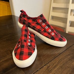 Corkys Babalu Plaid Sneaker Women’s